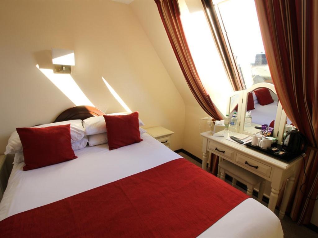 Pilgrims Hotel Canterbury Phòng bức ảnh