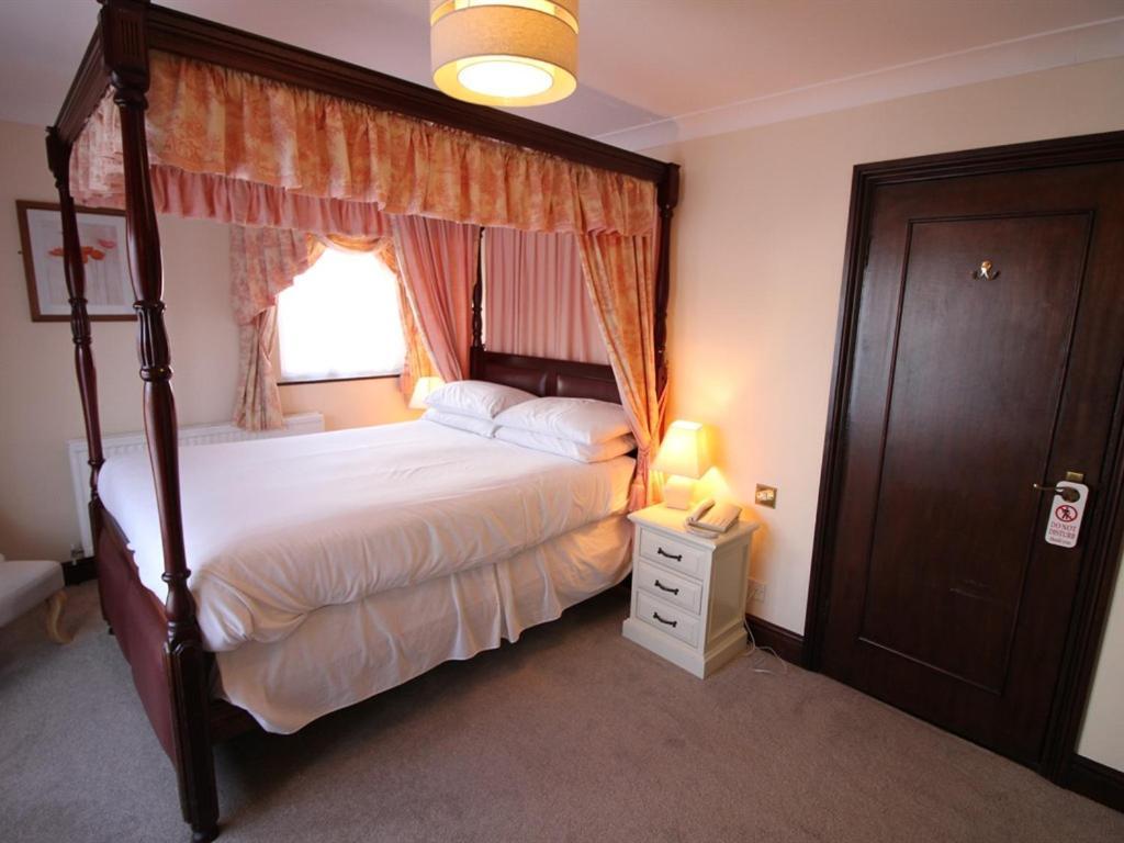 Pilgrims Hotel Canterbury Phòng bức ảnh